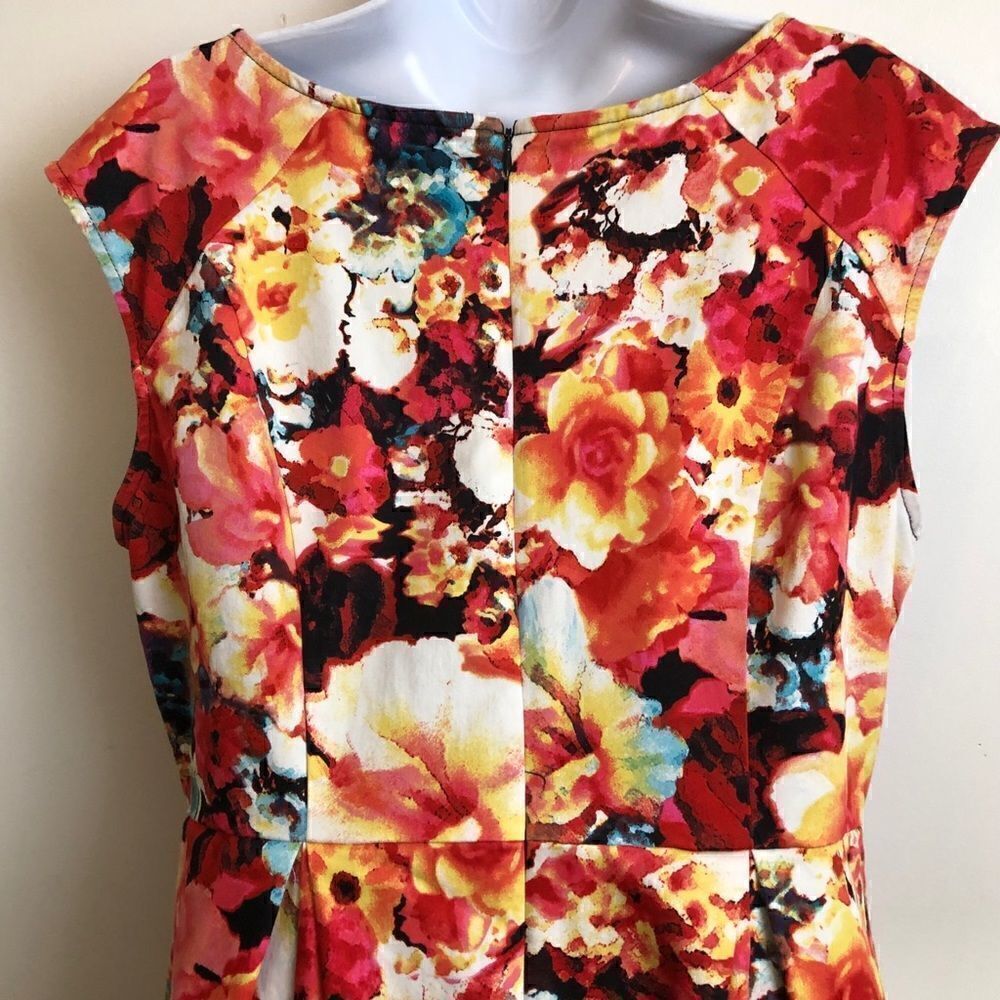 Liz Claiborne Size 14 Gorgeous Dress! - Picture 9 of 10